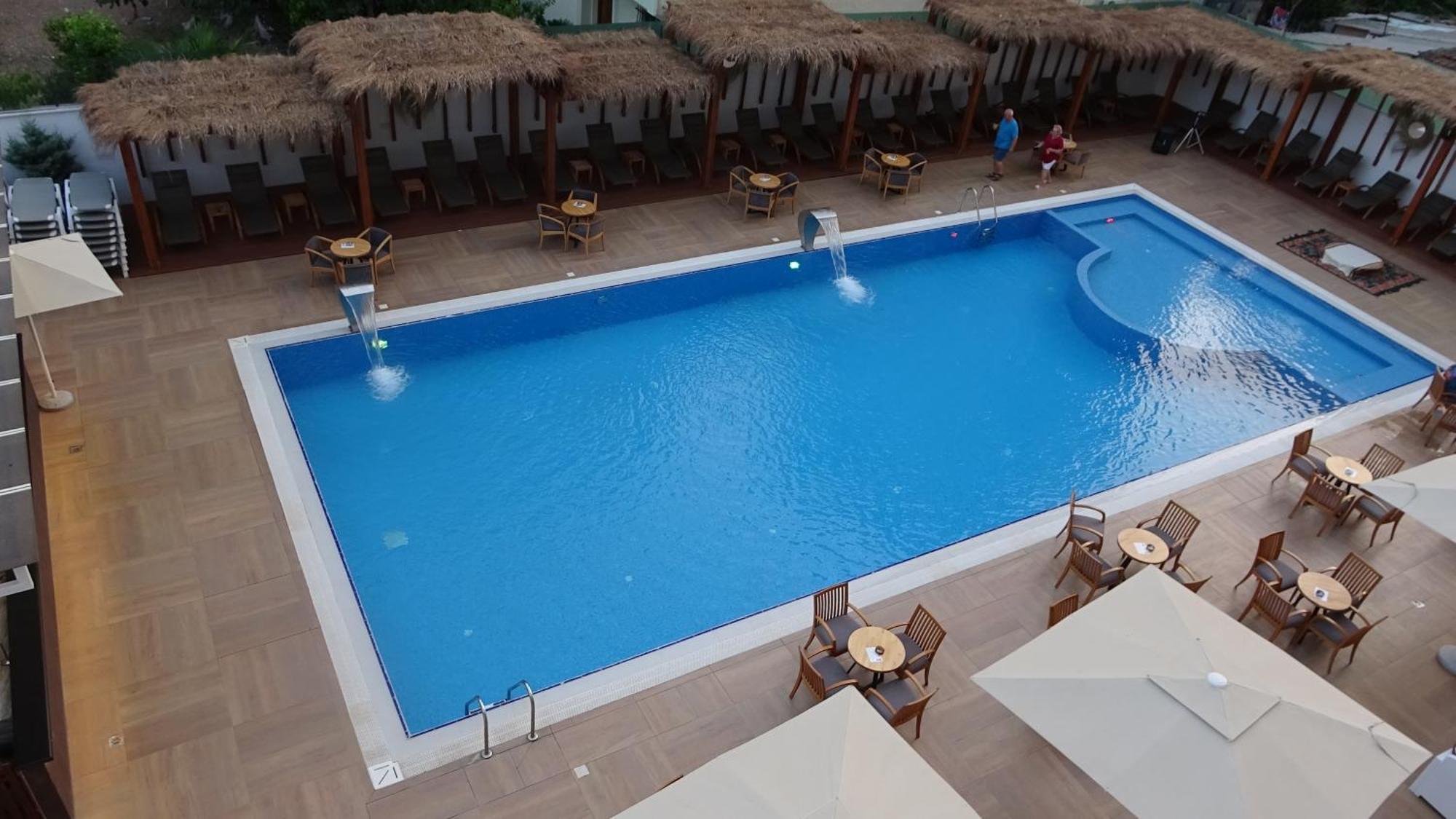 Horizont 4* Durrës
