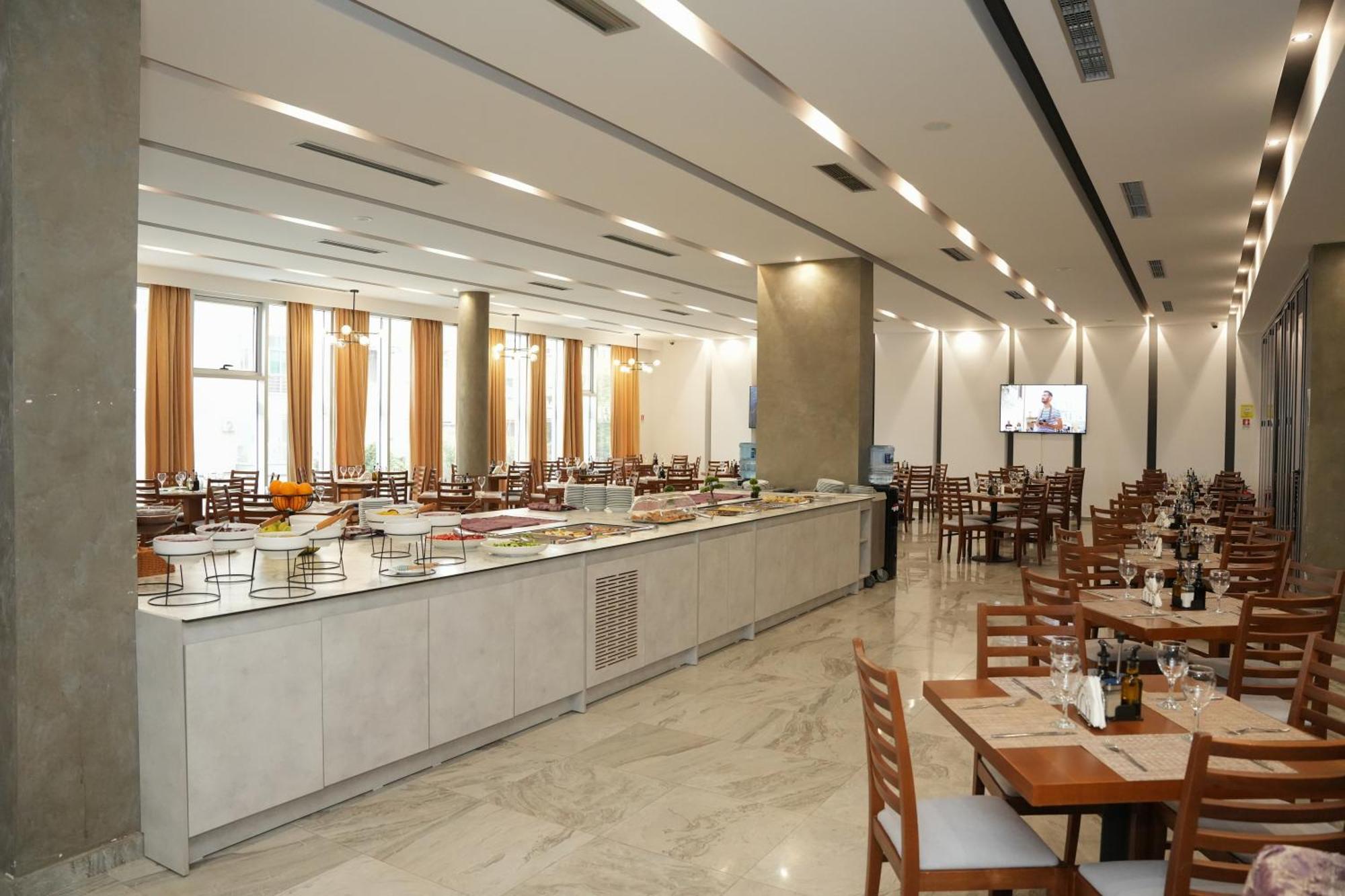 Horizont Hotel