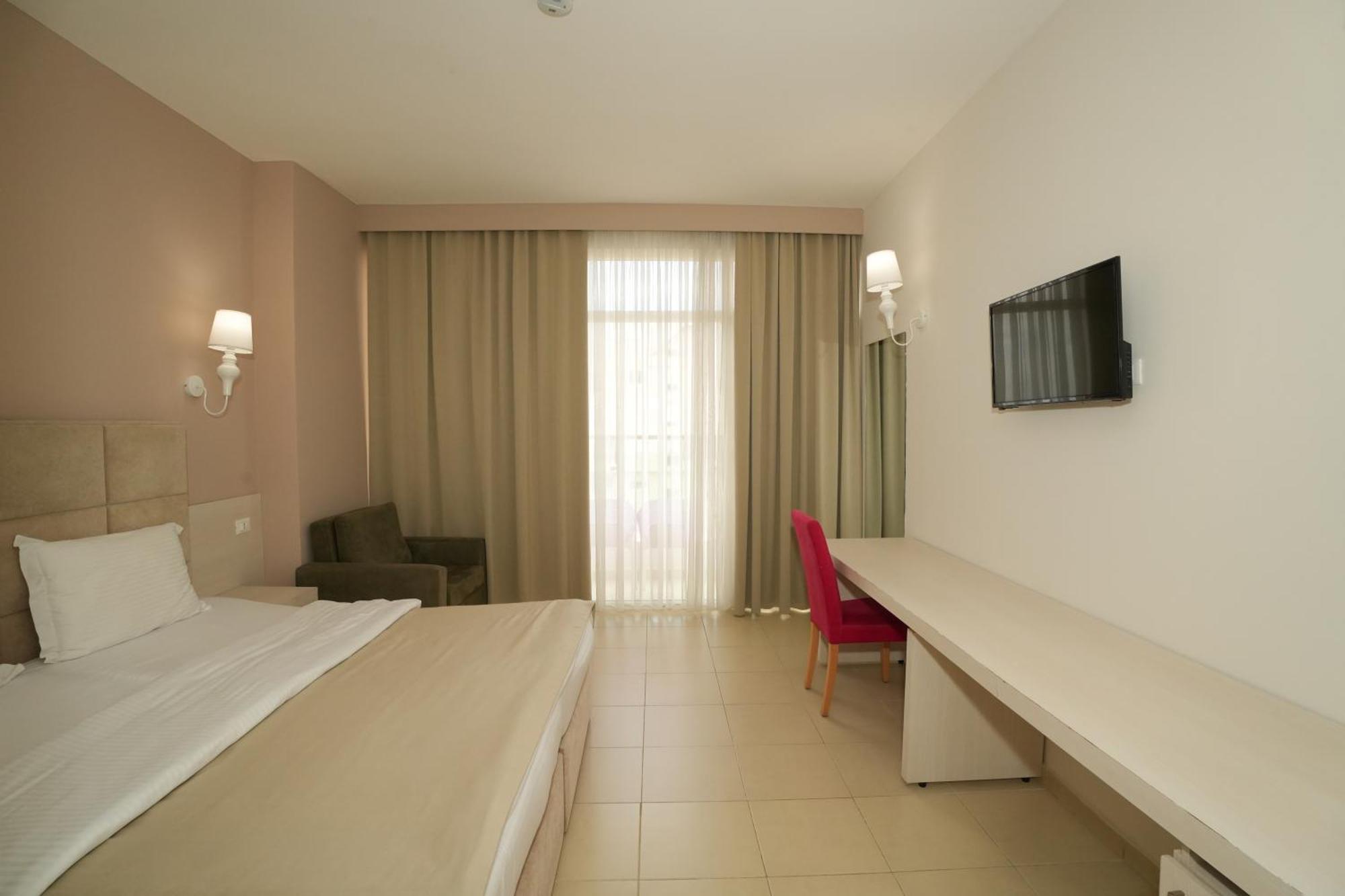 Horizont Hotel 4*
